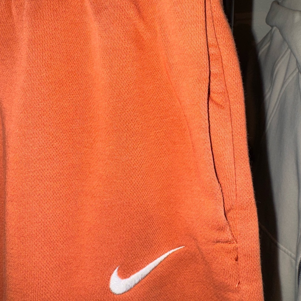 Nike Oversized Burnt Orange Sweatpants - Medium - Picture 4 of 8